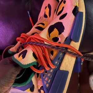 Adidas Pharrell men 6/ women 8 Leopard Print Sneakers with Orange Laces new